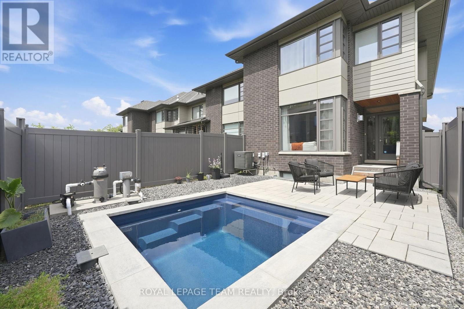 862 QUARTET AVENUE - 44