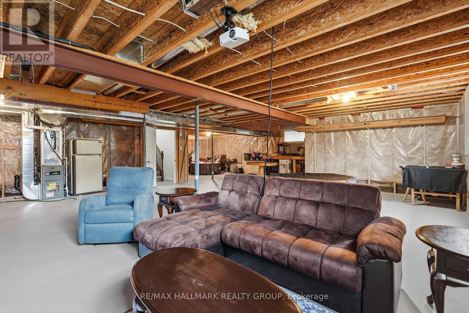127 CASTEL STREET - 26
