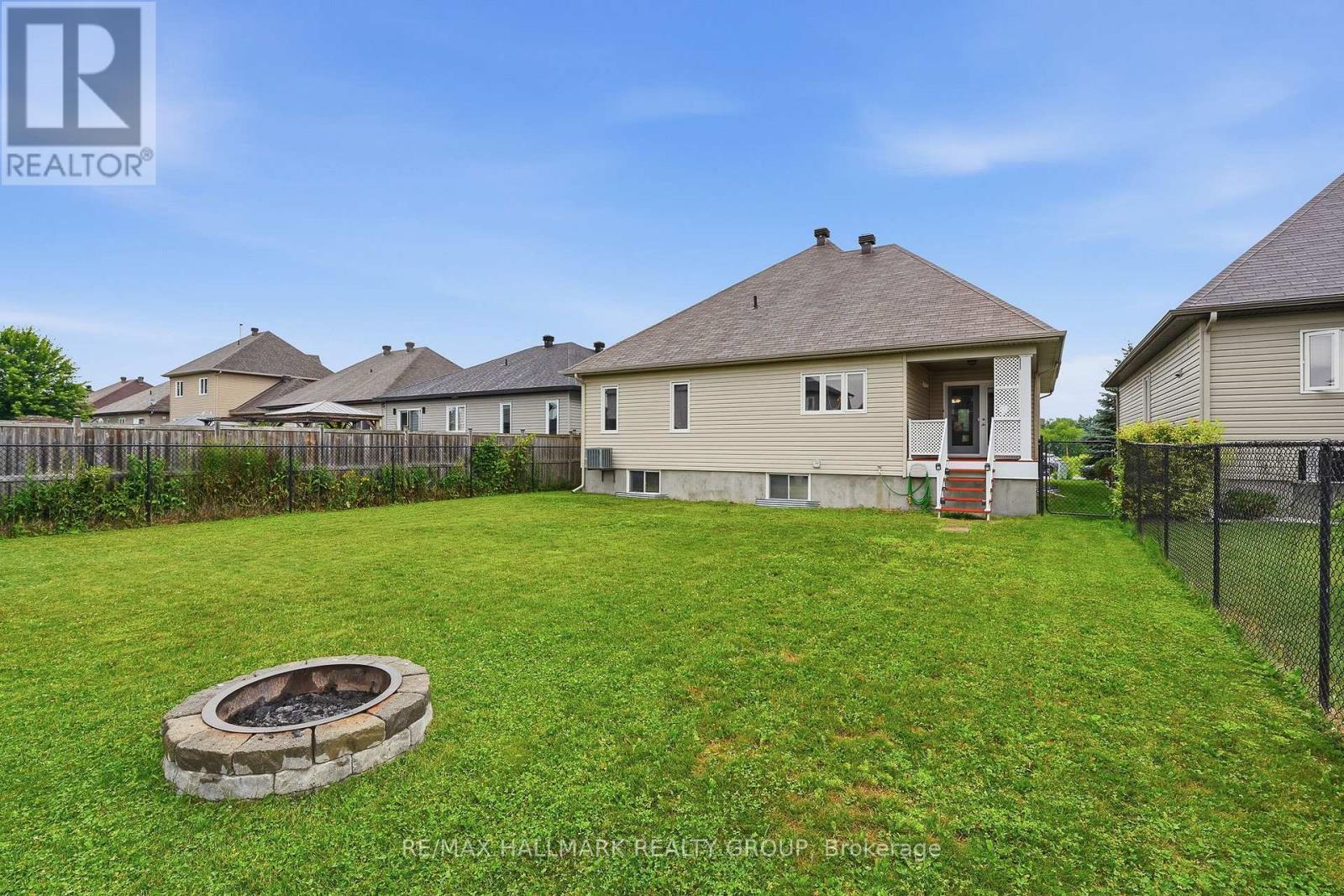 127 CASTEL STREET - 30