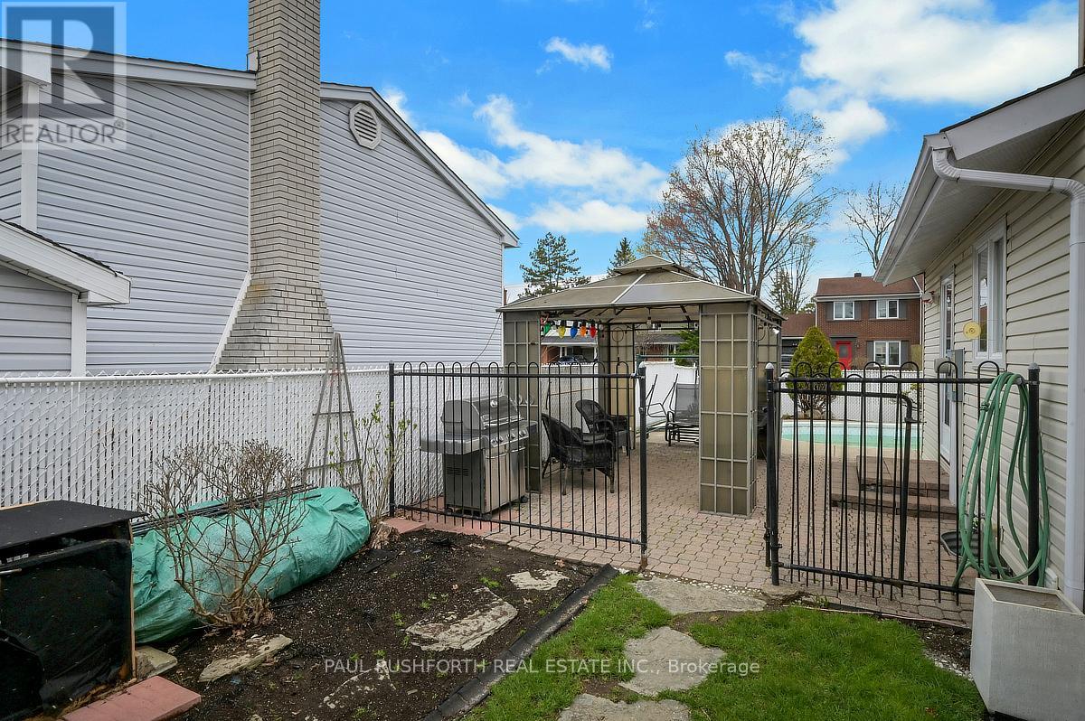 2191 BICKERTON AVENUE - 31