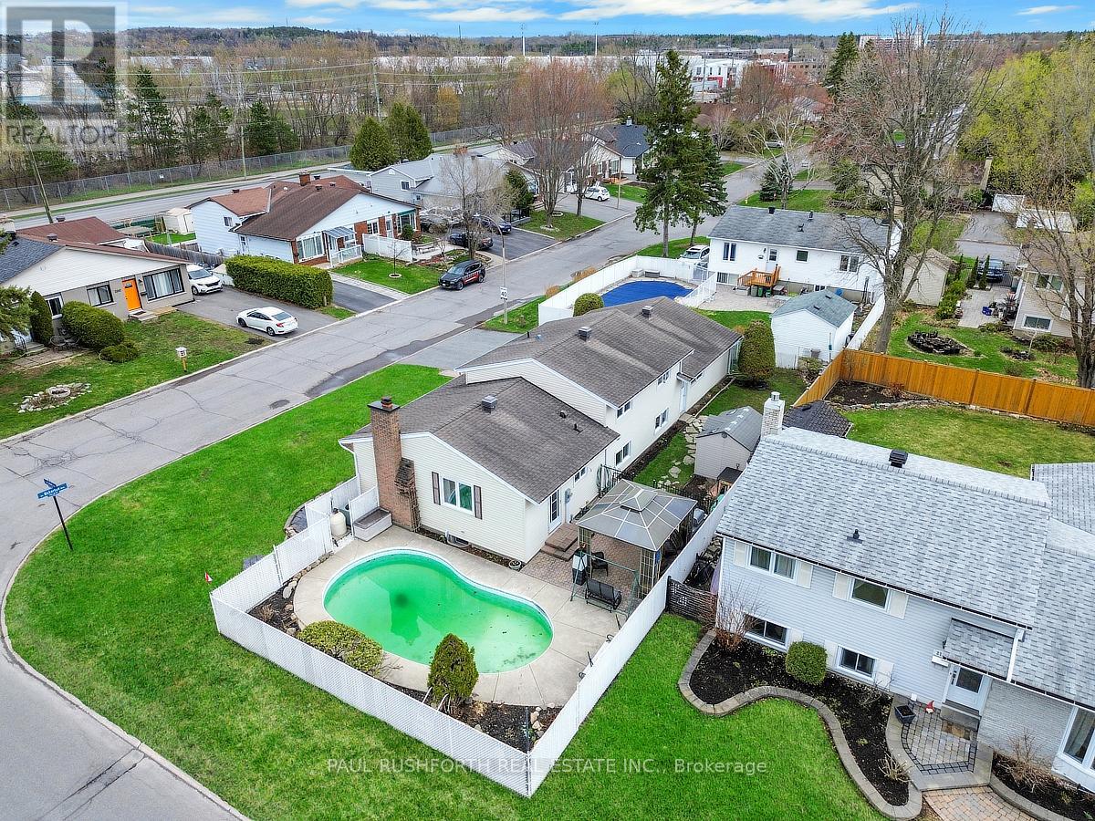2191 BICKERTON AVENUE - 33
