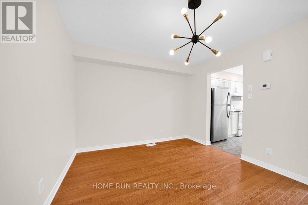 102 KIMBERWICK CRESCENT - 10