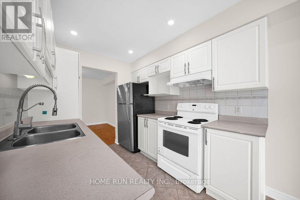 102 KIMBERWICK CRESCENT - 13