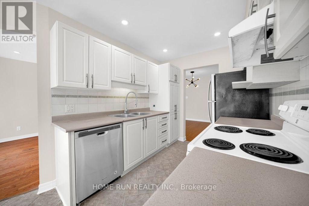 102 KIMBERWICK CRESCENT - 15