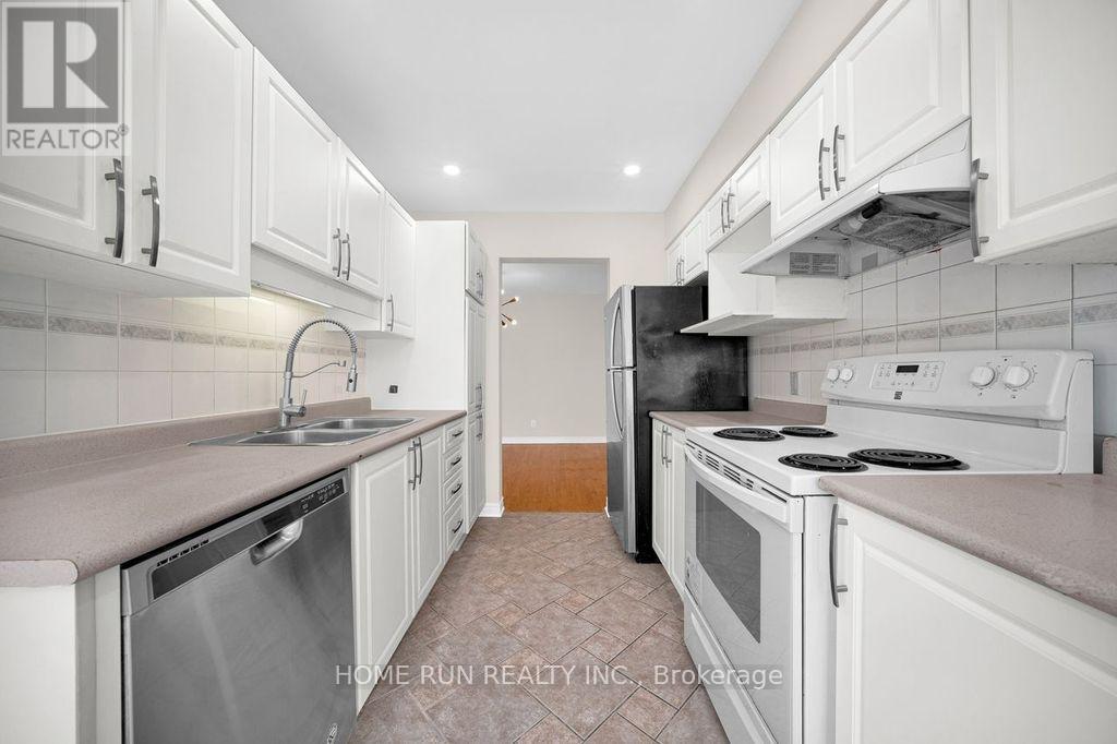 102 KIMBERWICK CRESCENT - 16