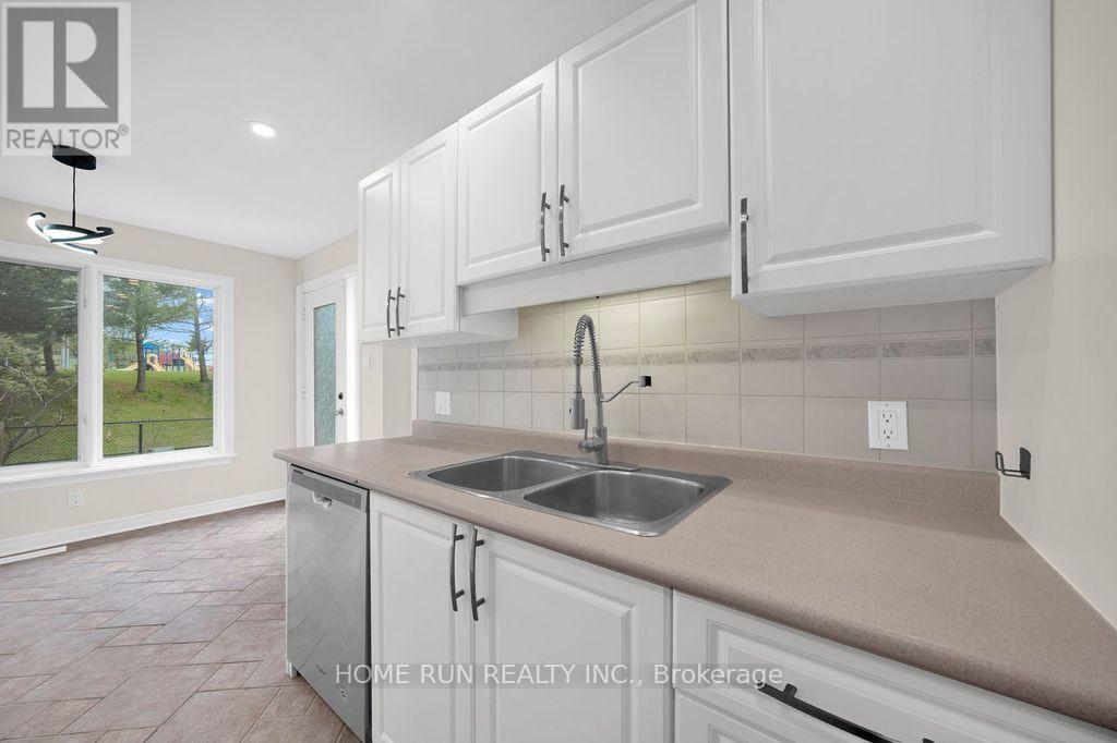 102 KIMBERWICK CRESCENT - 17