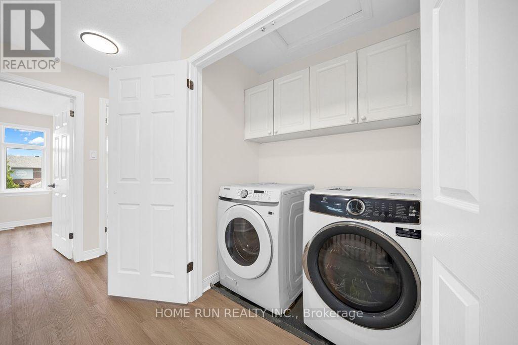 102 KIMBERWICK CRESCENT - 31