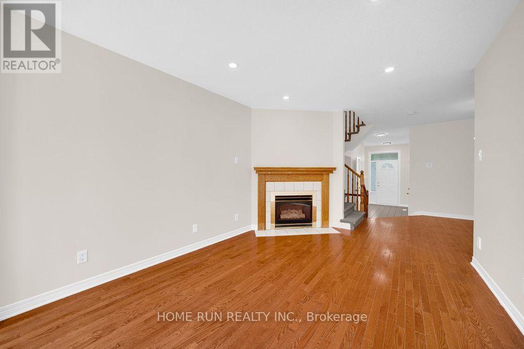 102 KIMBERWICK CRESCENT - 8