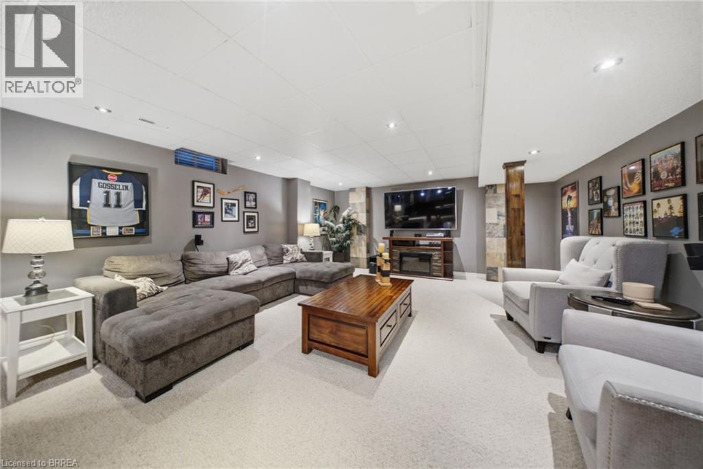 75 HUNTER Way - 29