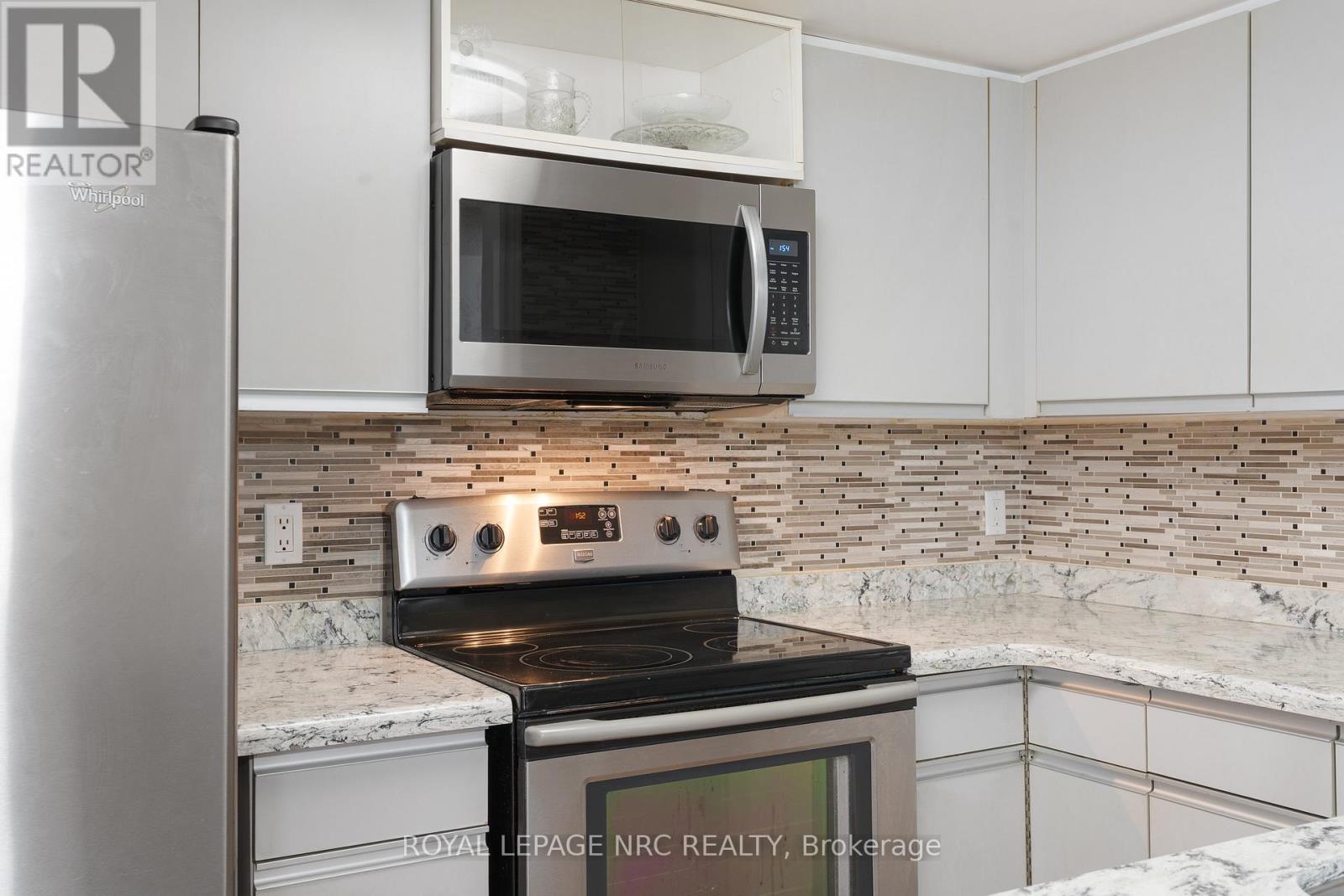 #115 3420 FREDERICK AVENUE - 14