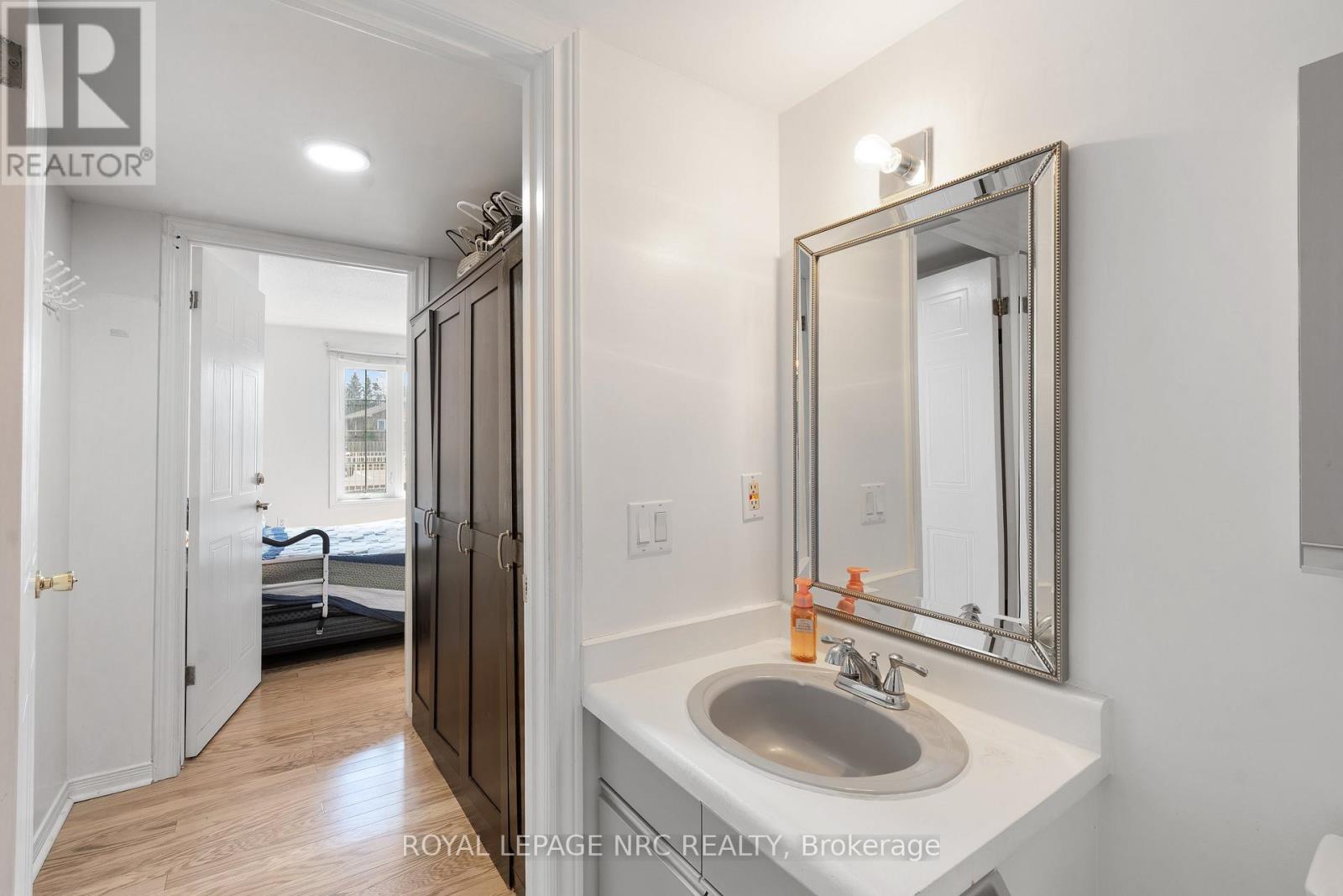 #115 3420 FREDERICK AVENUE - 20