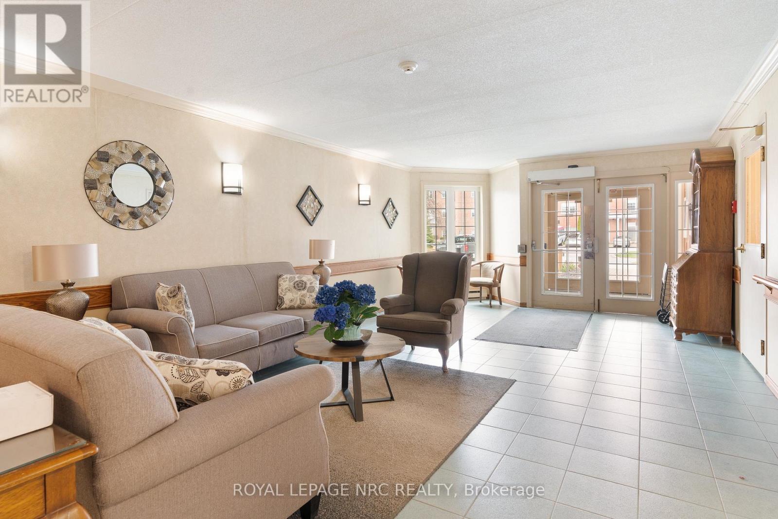#115 3420 FREDERICK AVENUE - 3