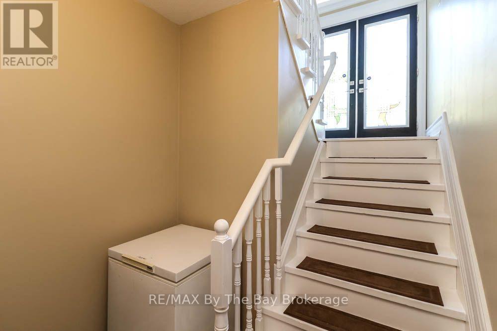 121 ROYAL BEECH DRIVE - 29
