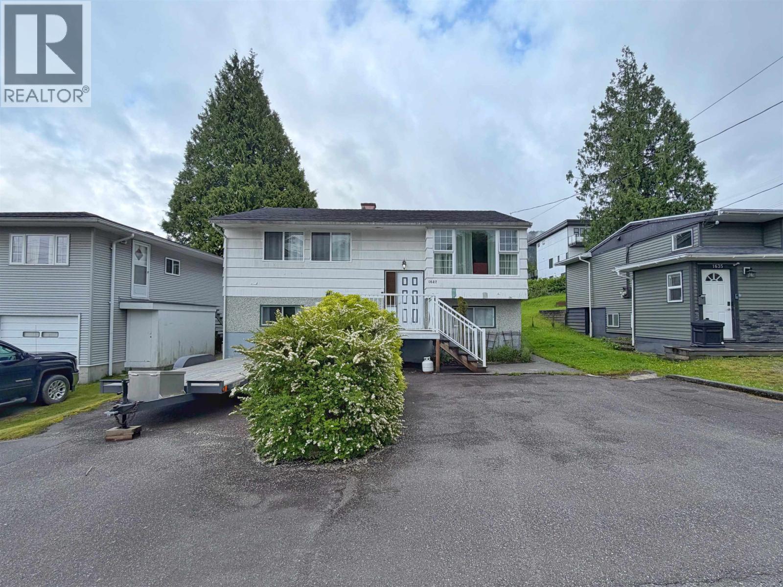 1627 ATLIN AVENUE - 20
