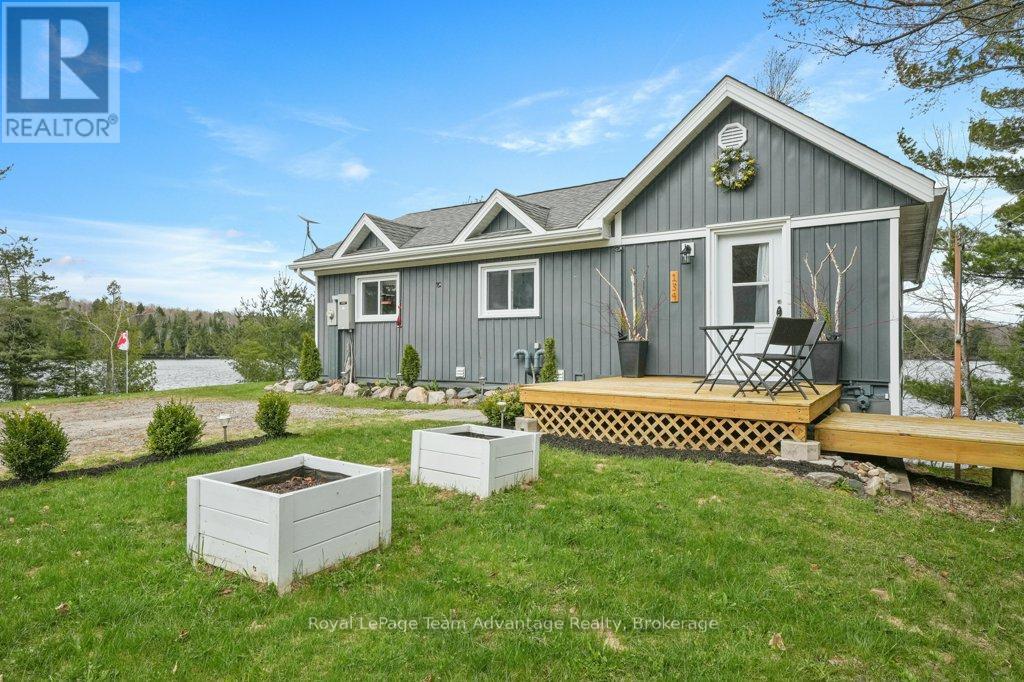 134 JOHNSTON ROAD - 40