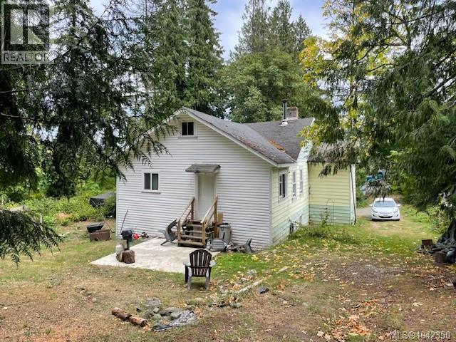 220 Fulford-Ganges Rd - 2