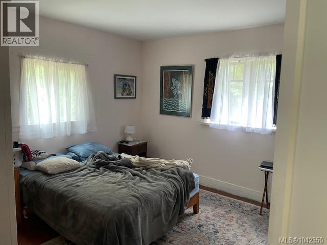 220 Fulford-Ganges Rd - 6