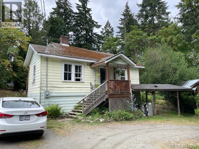 220 Fulford-Ganges Rd - Image 9