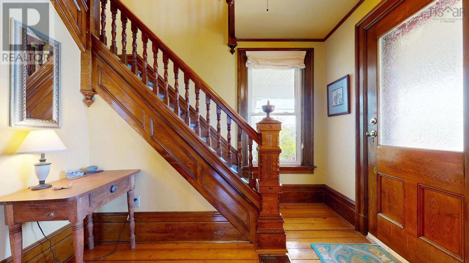 9114 3 Highway, 997 Main St Mahone Bay - 24