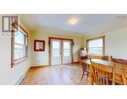 9114 3 Highway, 997 Main St Mahone Bay, Maders Cove, NS B0J2E0 Photo 36