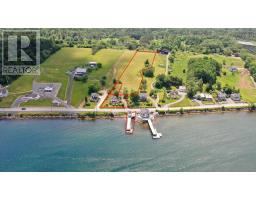 2pc Bathroom - 9114 3 Highway, 997 Main St Mahone Bay, Maders Cove, NS B0J2E0 Photo 7