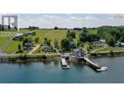 9114 3 Highway, 997 Main St Mahone Bay, Maders Cove, NS B0J2E0 Photo 48
