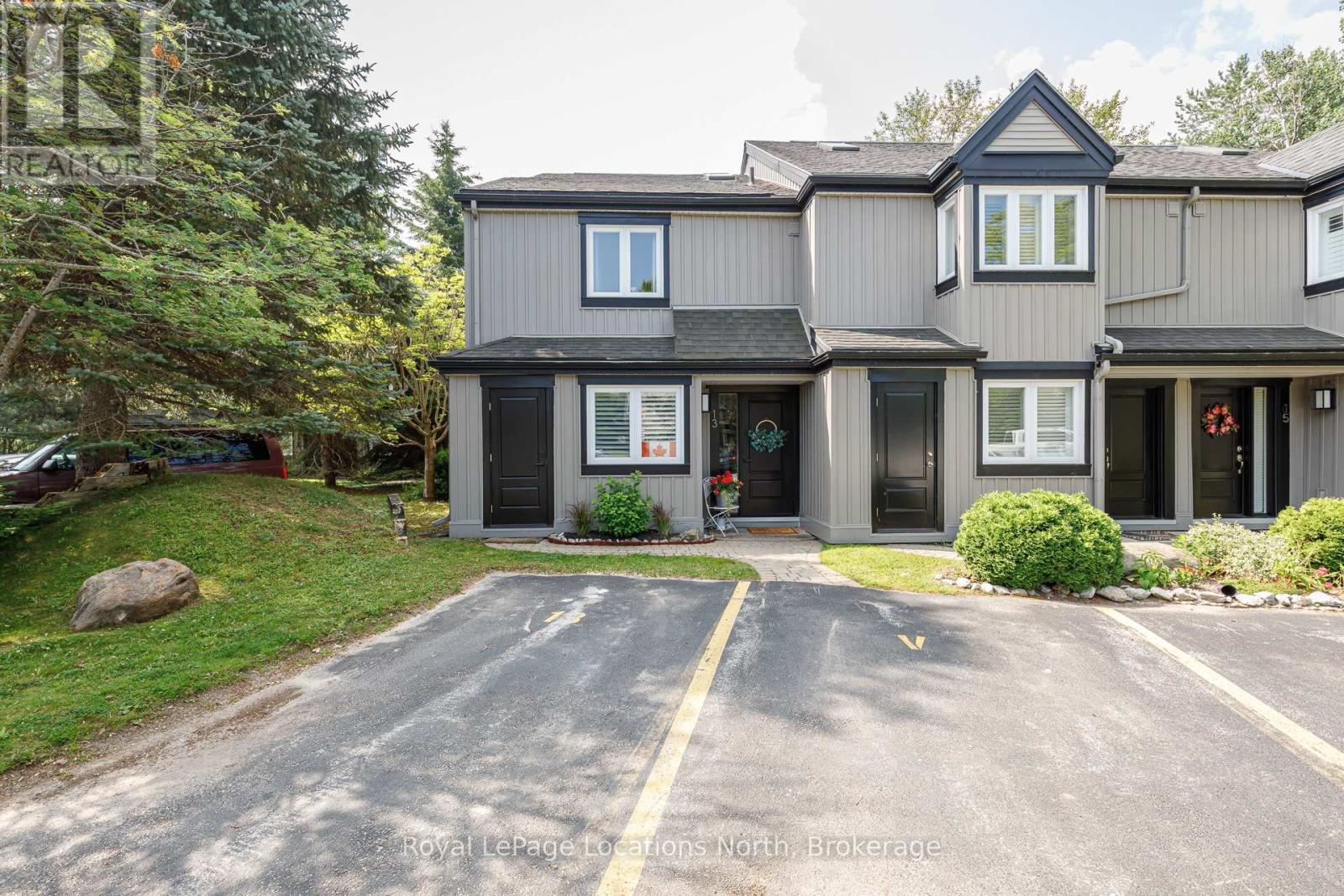 #13 5 HARBOUR STREET E - 1