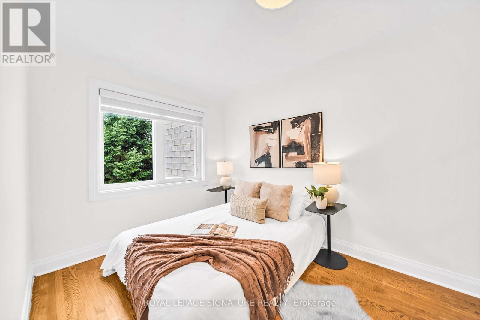 132 GLENVALE BOULEVARD - Image 15