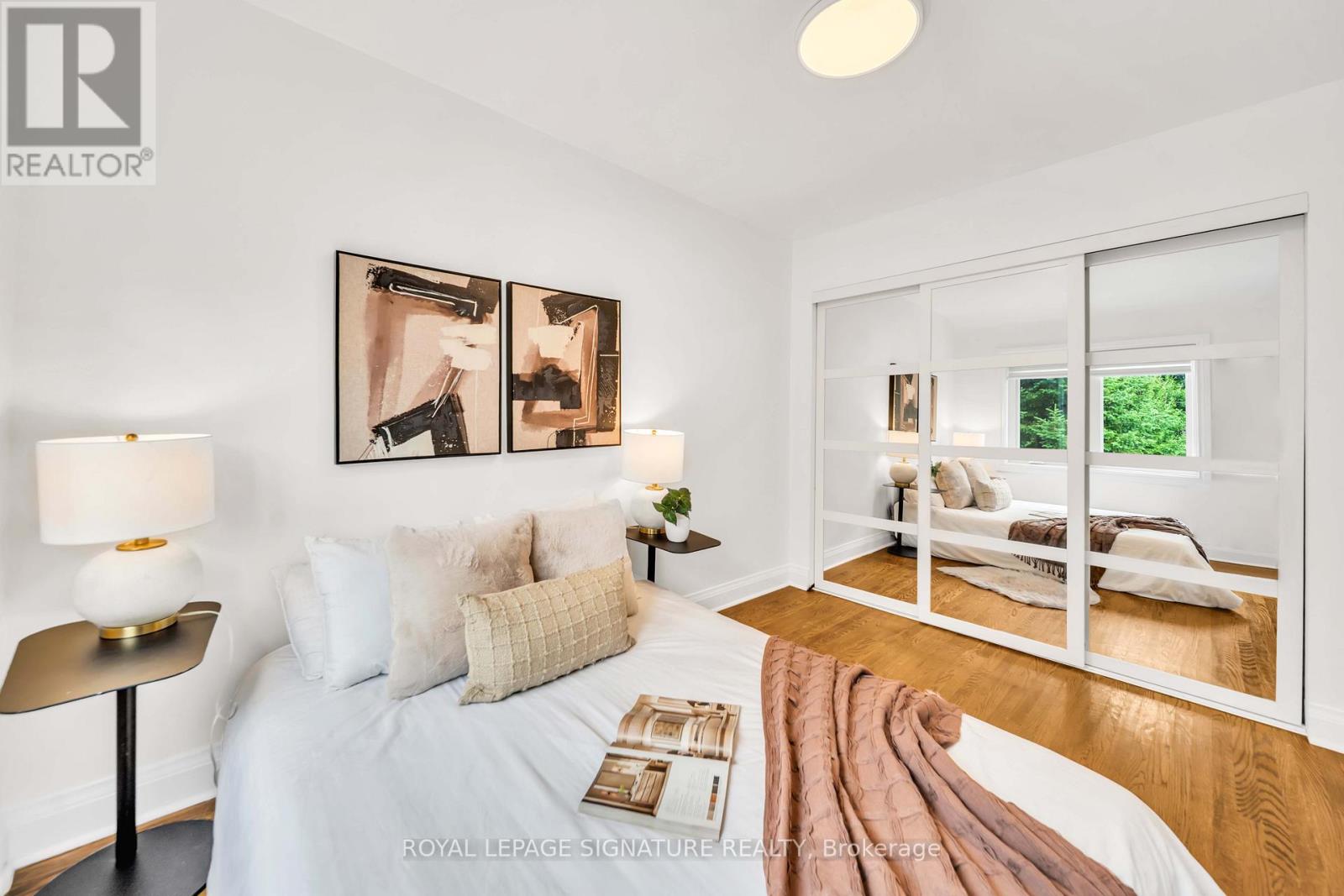 132 GLENVALE BOULEVARD - Image 17