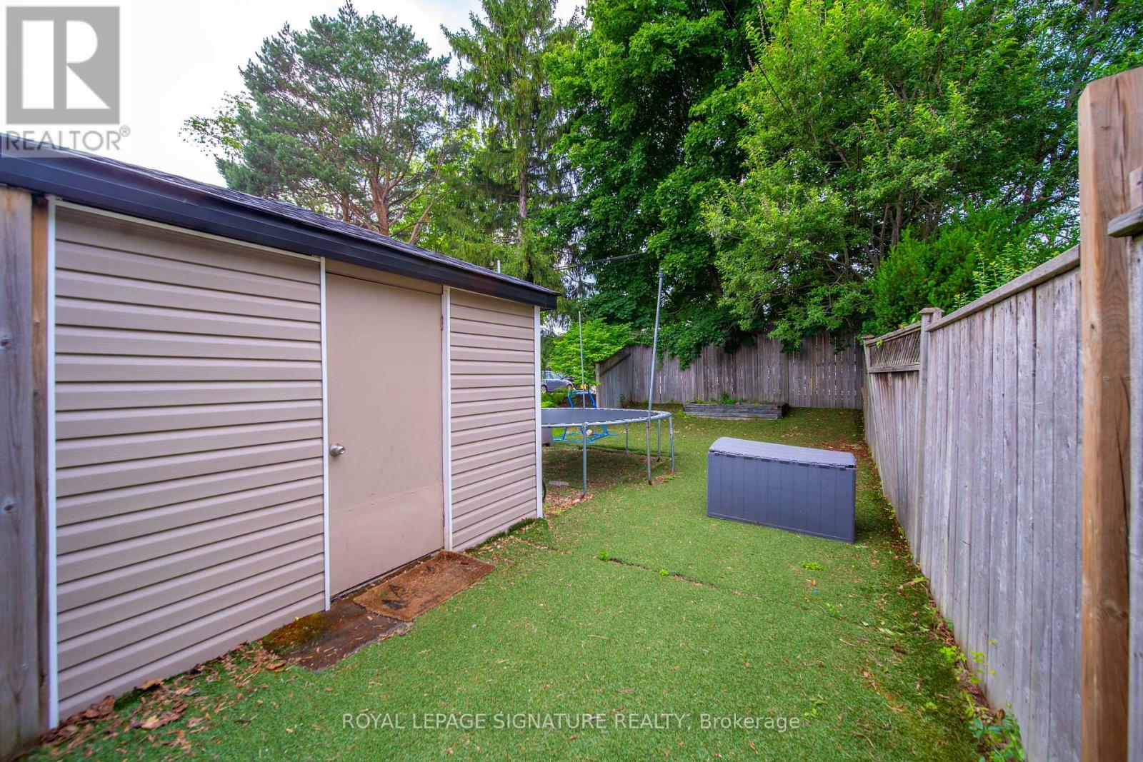 132 GLENVALE BOULEVARD - Image 30