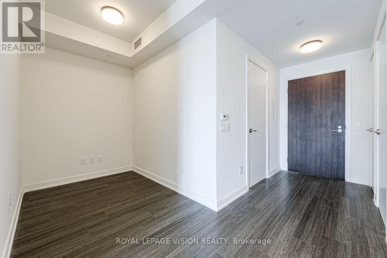 #1008 425 FRONT STREET E - 8