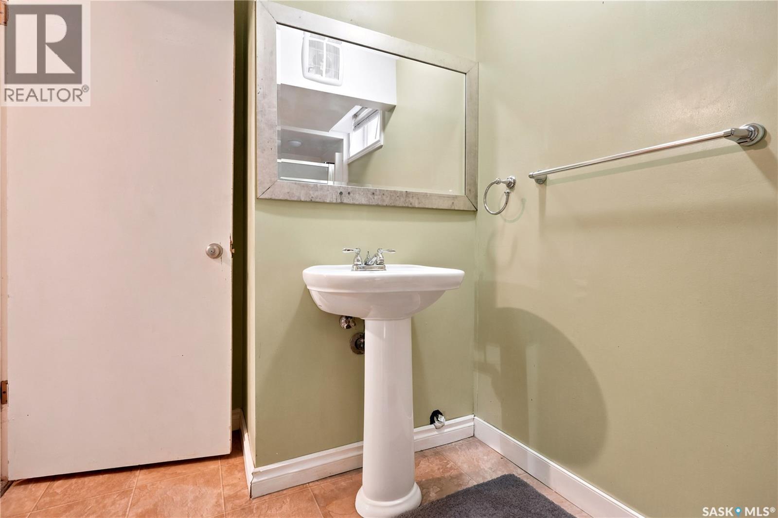53 Darke CRESCENT — photo 48