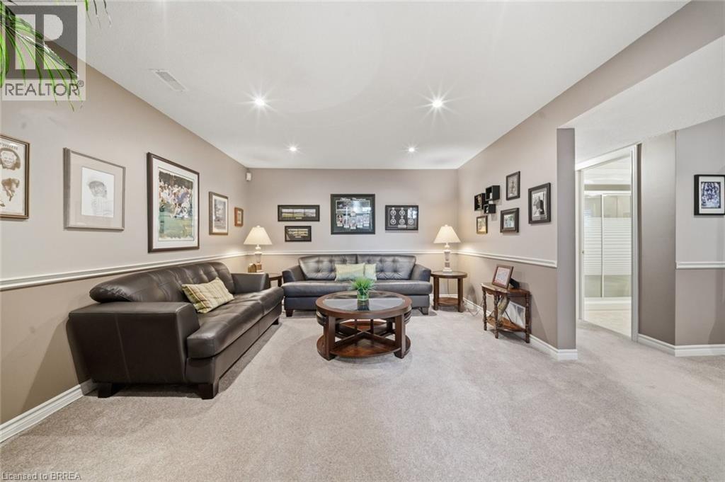 38 OLIVETREE Road - 26