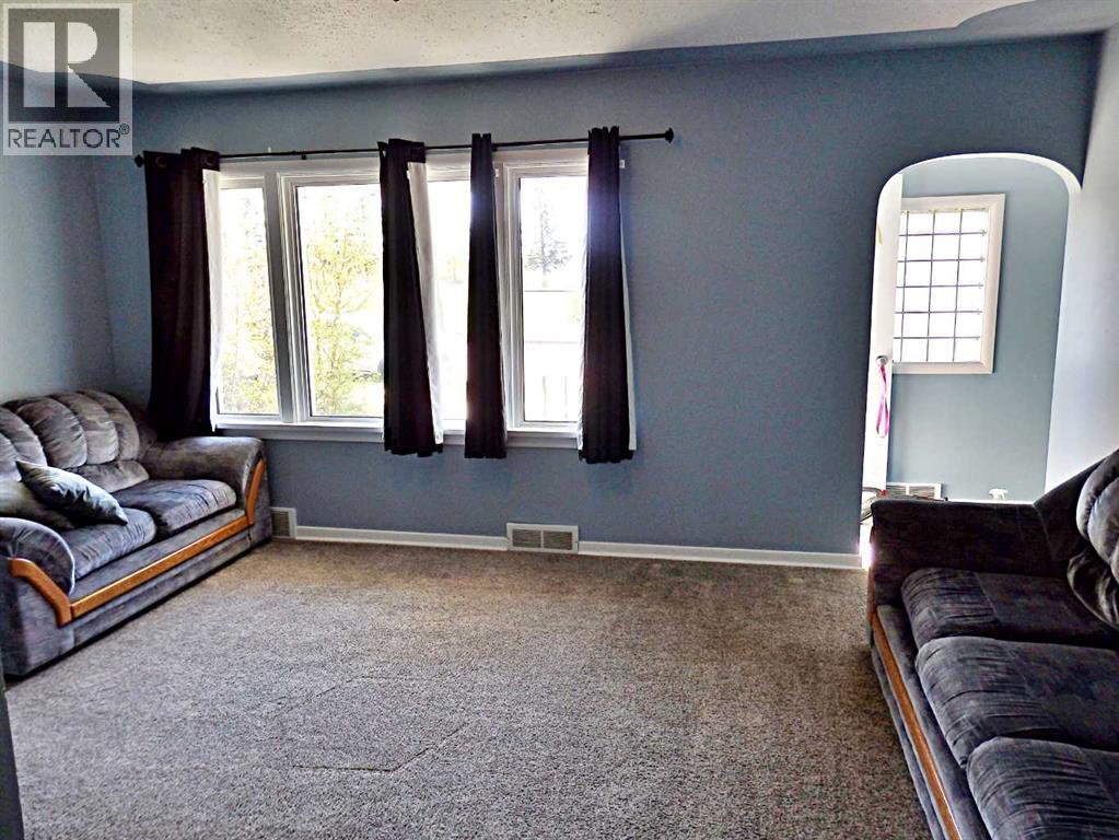 5408 50 Avenue - 14
