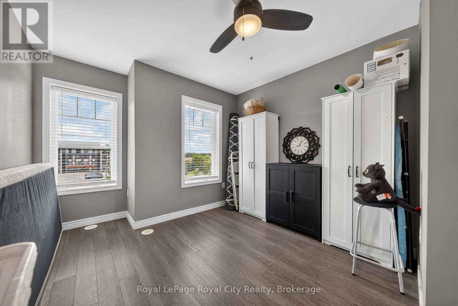 #30 39 KAY CRESCENT - Image 37