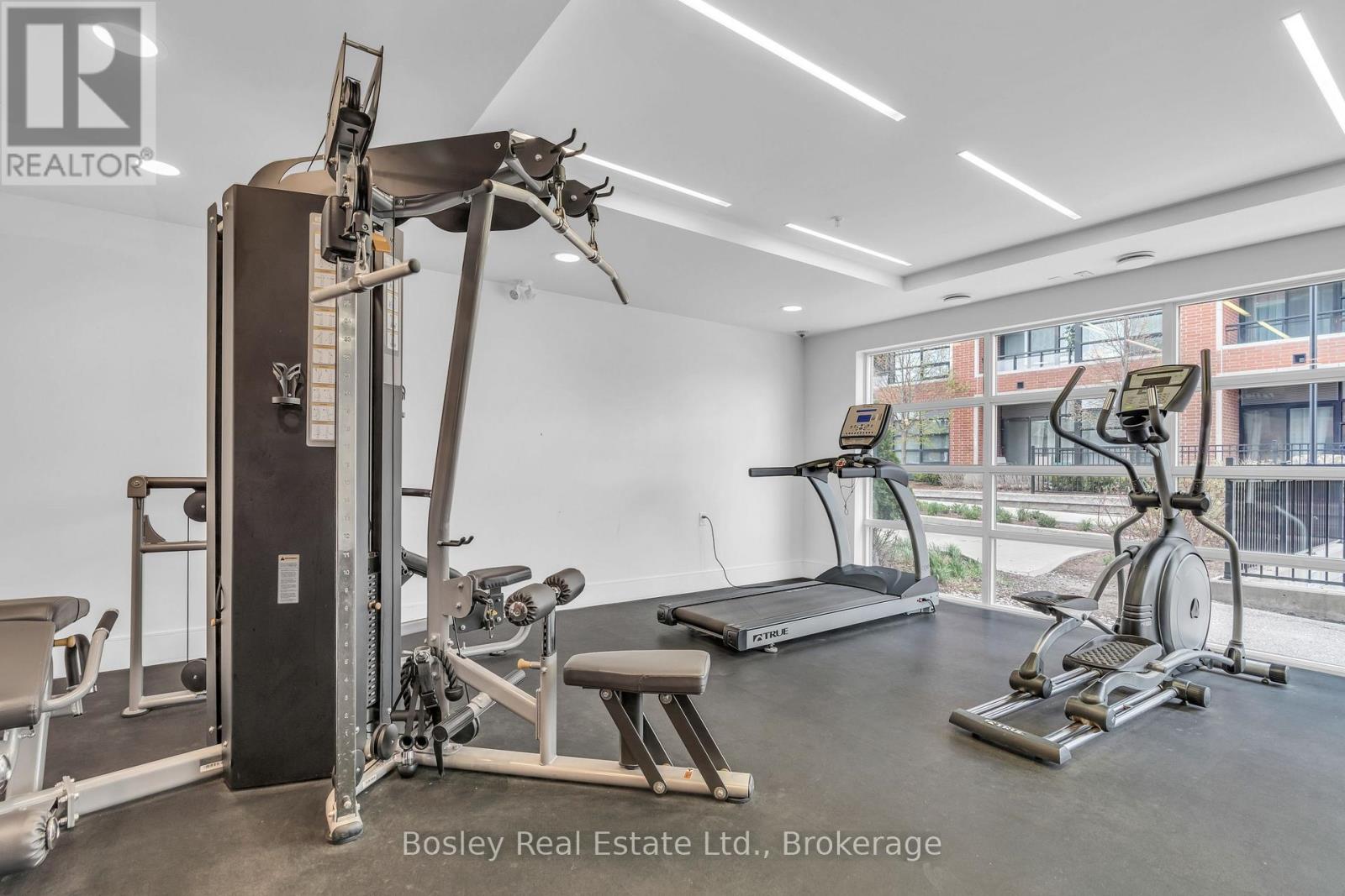 #412 155 ST LEGER STREET - 15