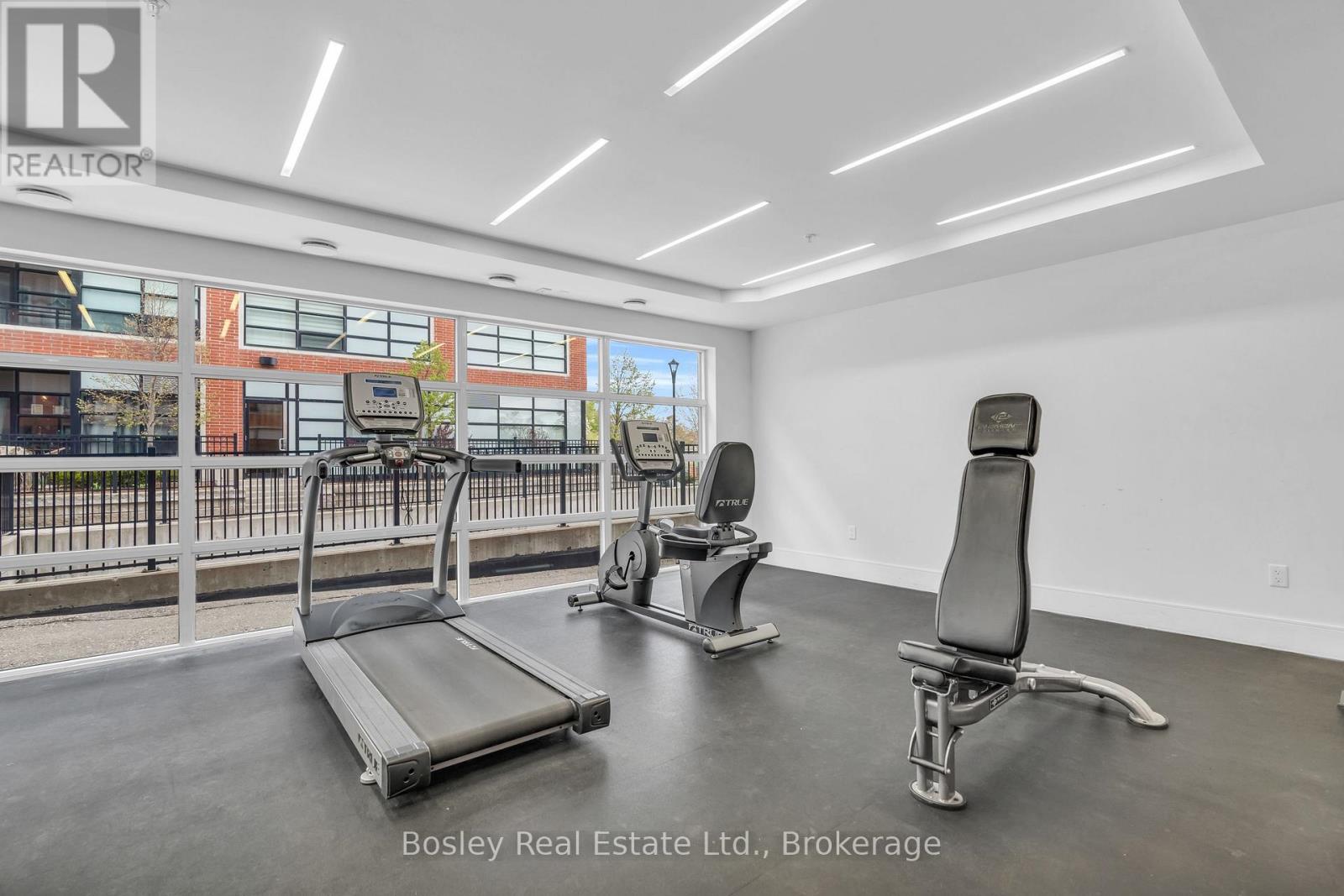 #412 155 ST LEGER STREET - 16