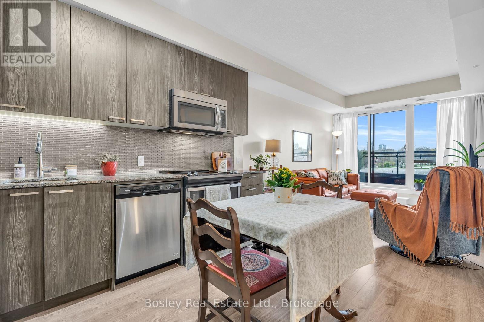 #412 155 ST LEGER STREET - 6