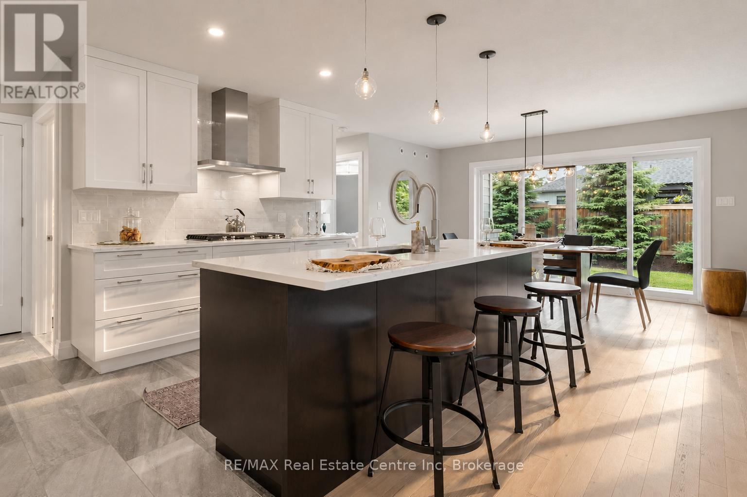 33 WATERLOO STREET - Image 4