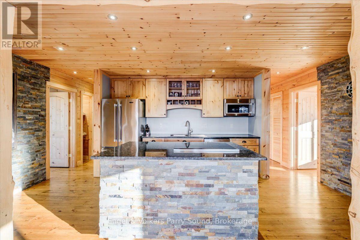 4 263 C (LANGHORN) ISLAND - 11