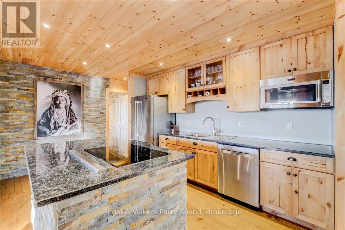 4 263 C (LANGHORN) ISLAND - 14
