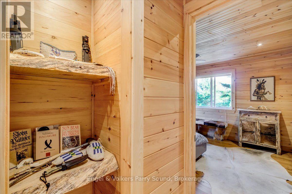 4 263 C (LANGHORN) ISLAND - 19