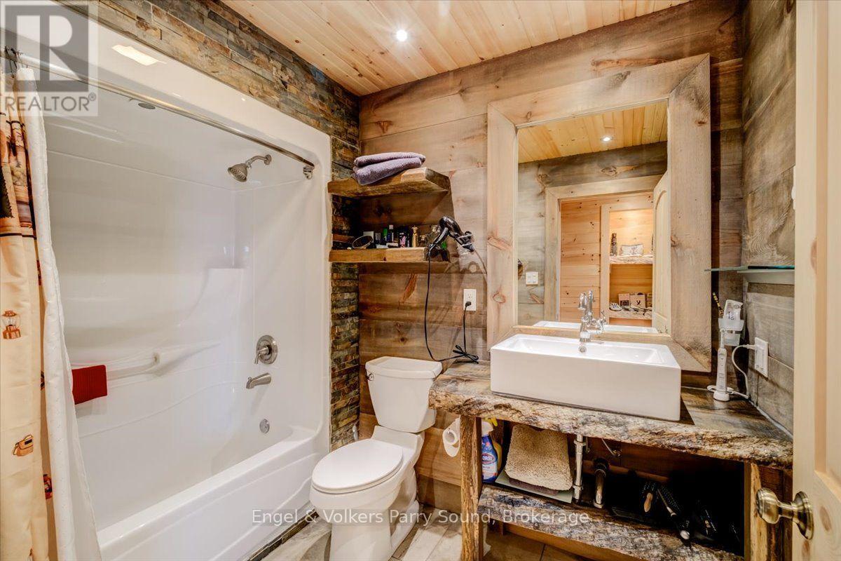 4 263 C (LANGHORN) ISLAND - 21