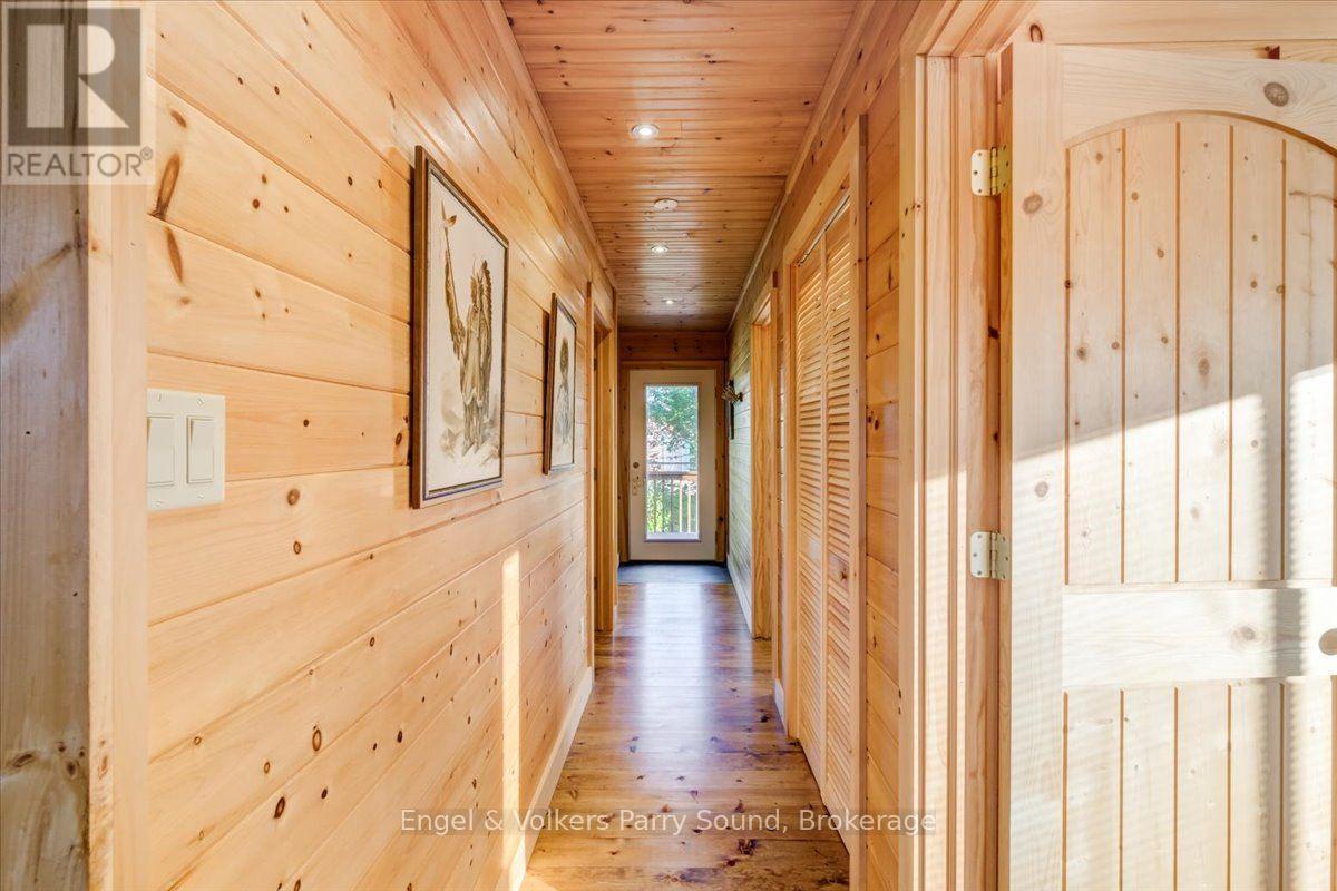 4 263 C (LANGHORN) ISLAND - 23