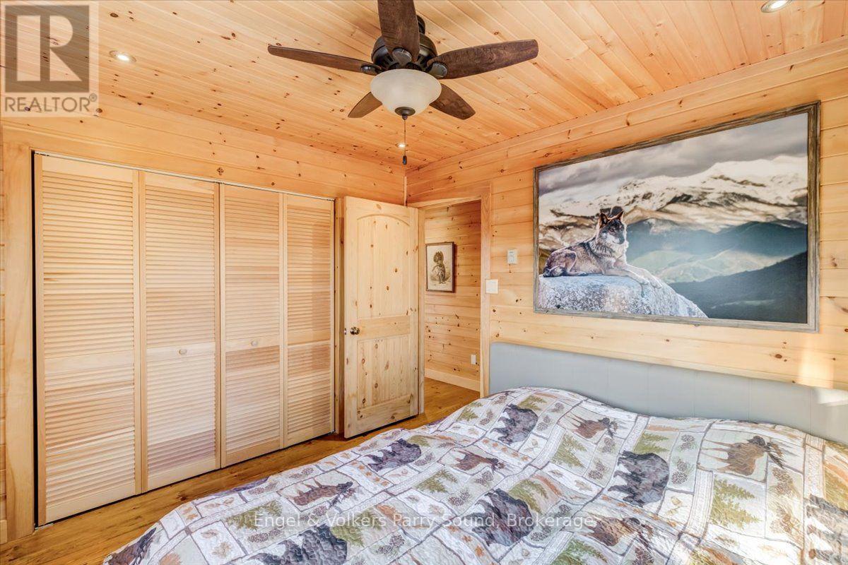 4 263 C (LANGHORN) ISLAND - 28