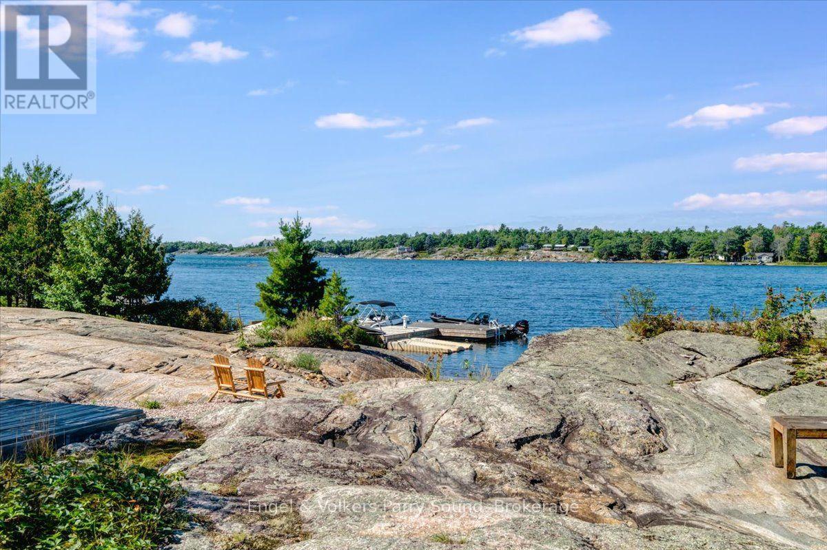 4 263 C (LANGHORN) ISLAND - 39