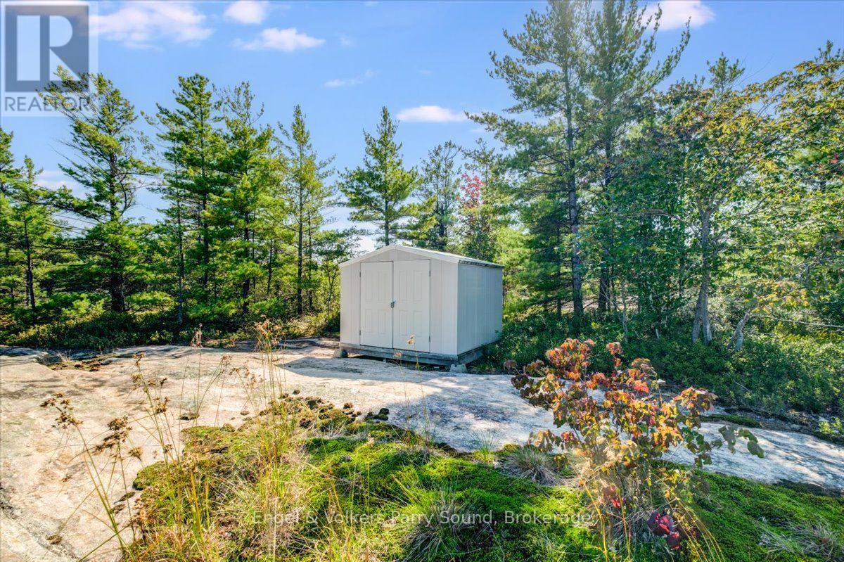 4 263 C (LANGHORN) ISLAND - 42
