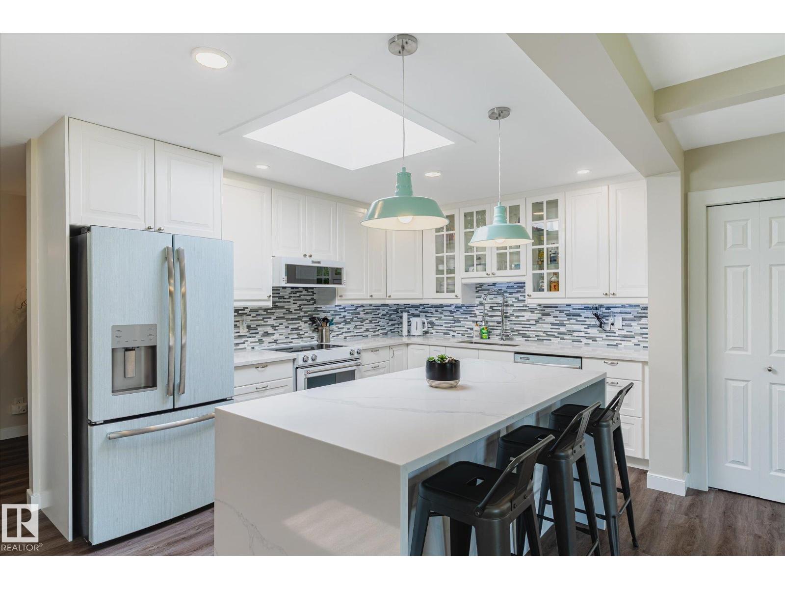 10339 36A AV NW - 19