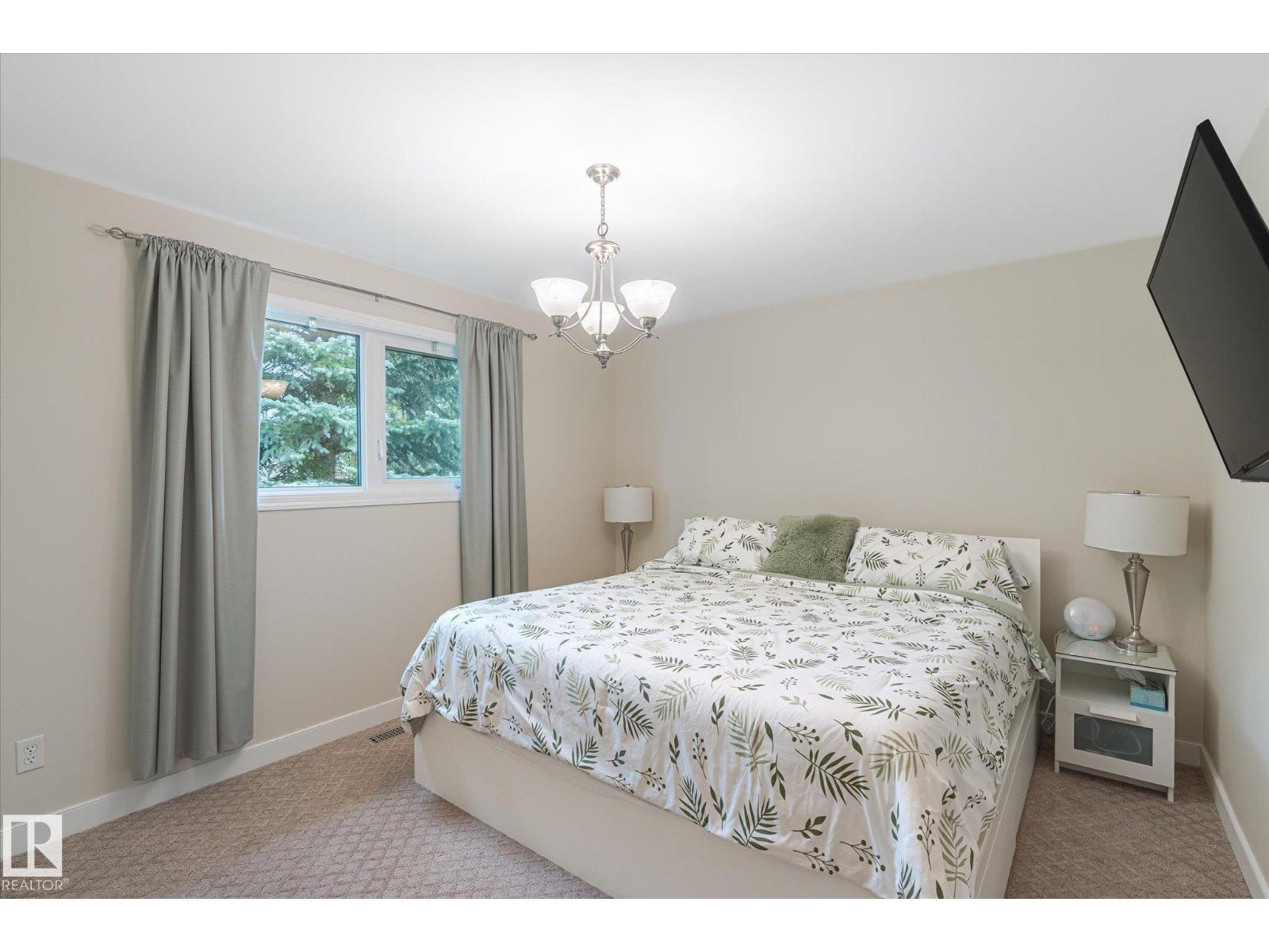 10339 36A AV NW - 24