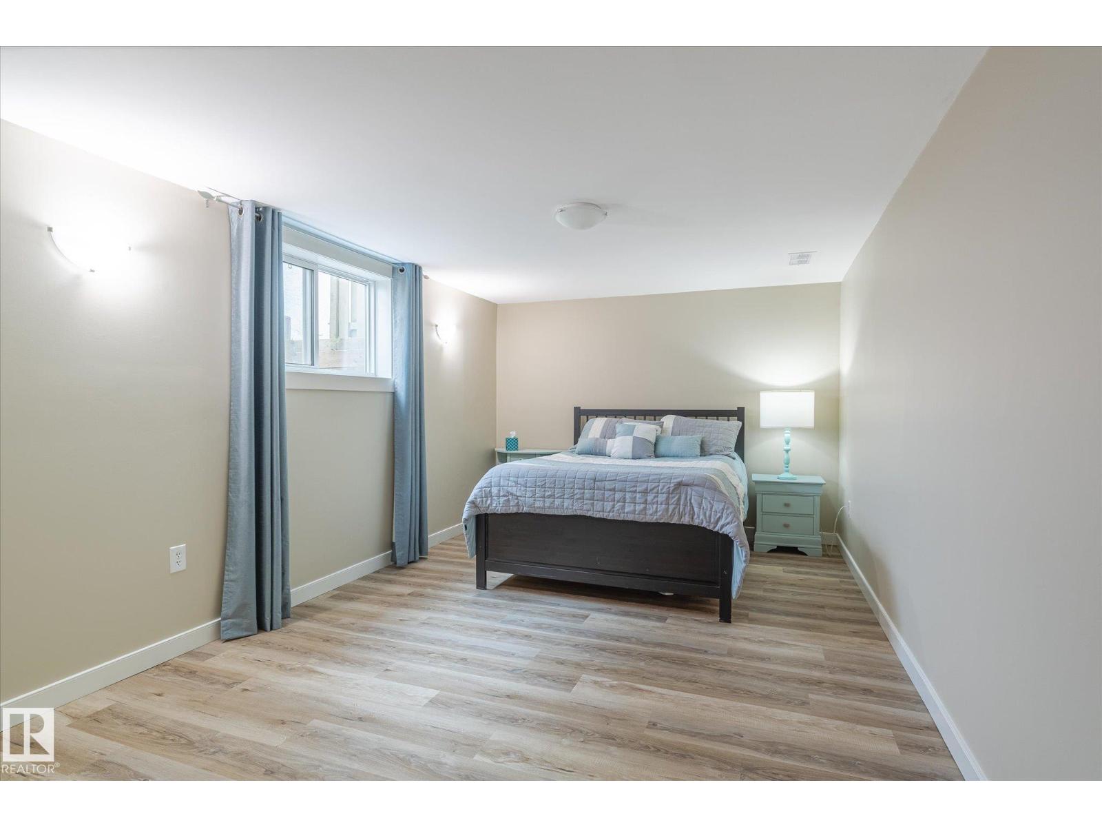 10339 36A AV NW - 40